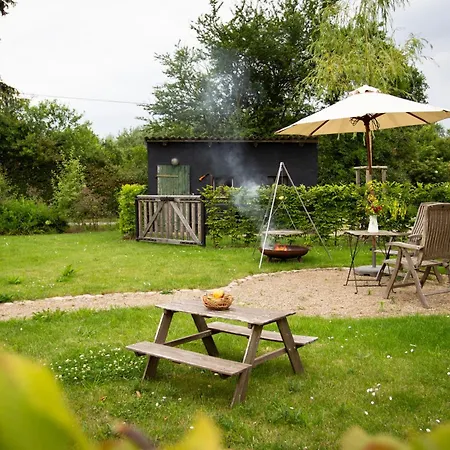 Prázdninový dům Mit Garten & Kamin, Fuer Familien & Freunde *